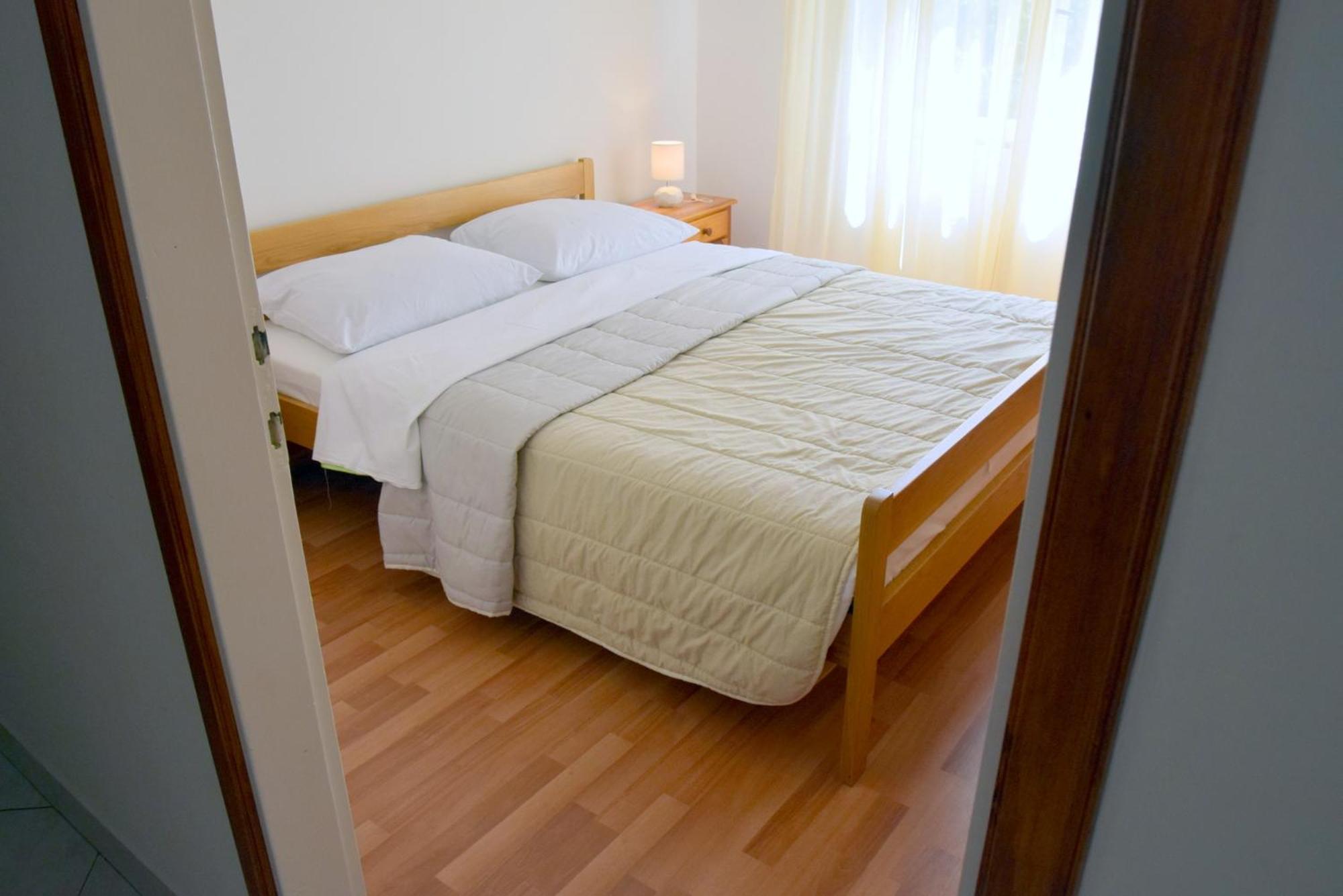 James Bond Apartments New Translation Pokoj fotografie